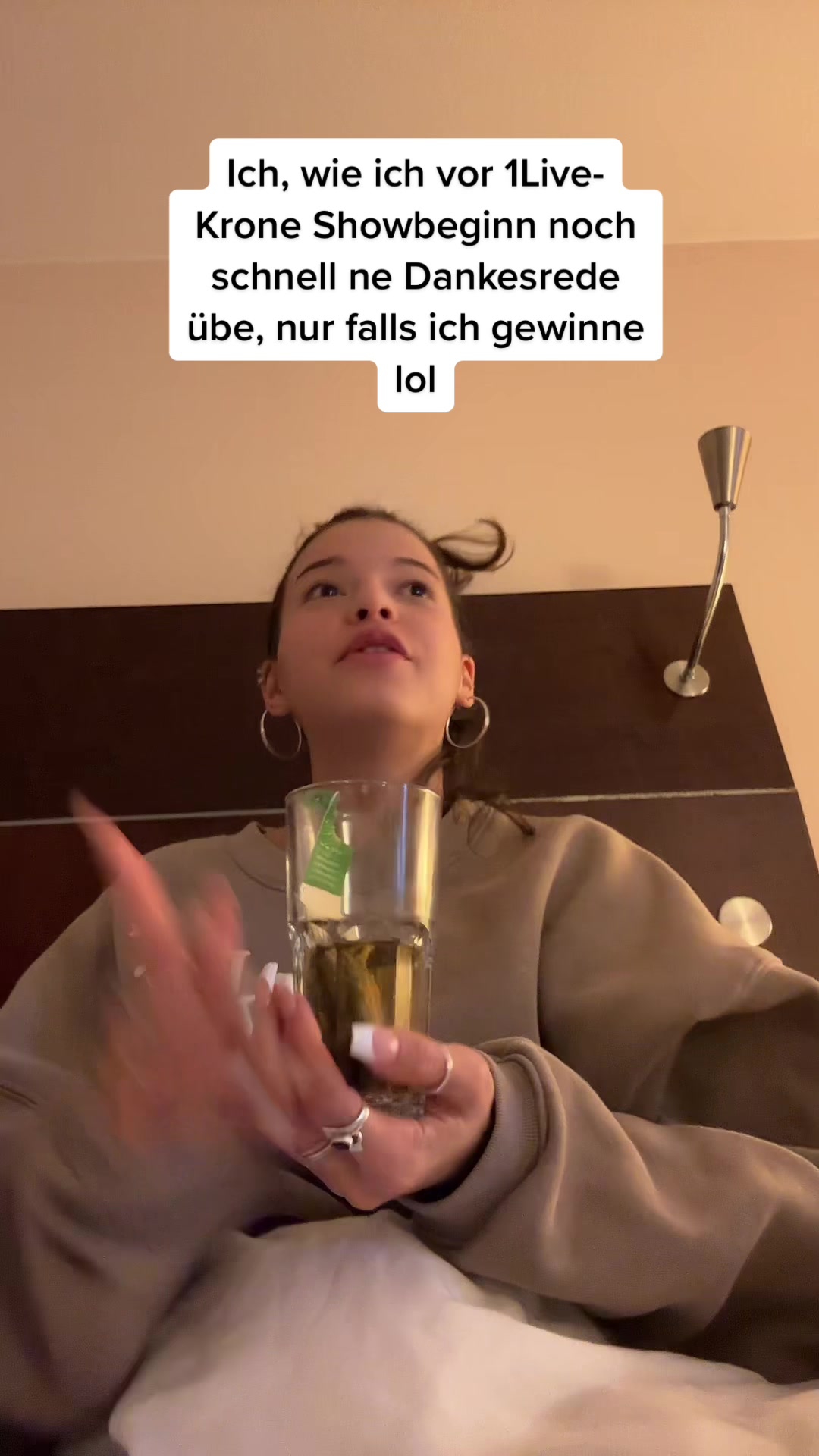 Wie findet ihr? @1live TikTok